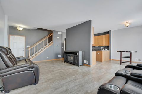 Tiny photo for 8513 Sawyer Court, Joliet, IL 60431 (MLS # 12547418)