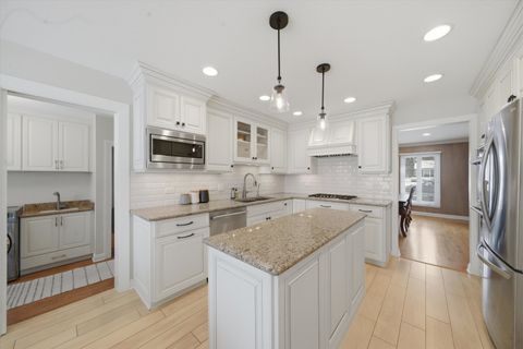 Tiny photo for 1534 Gordon Terrace, Deerfield, IL 60015 (MLS # 12593725)