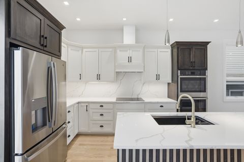 Tiny photo for 4449 N Sayre Avenue N, Harwood Heights, IL 60706 (MLS # 12548595)