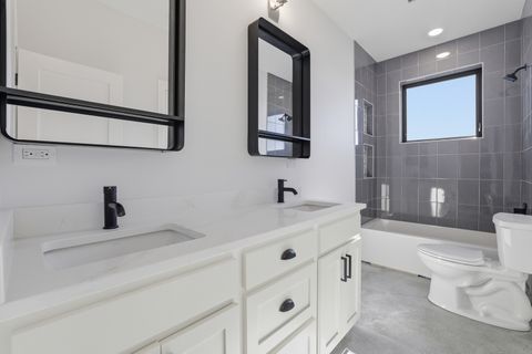 Tiny photo for 4449 N Sayre Avenue N, Harwood Heights, IL 60706 (MLS # 12548595)