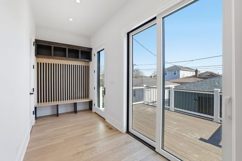 Tiny photo for 4449 N Sayre Avenue N, Harwood Heights, IL 60706 (MLS # 12548595)