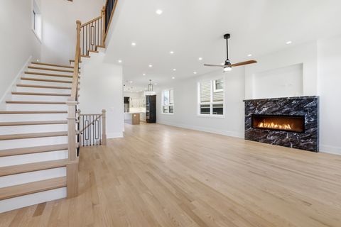 Tiny photo for 4449 N Sayre Avenue N, Harwood Heights, IL 60706 (MLS # 12548595)