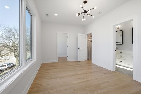 Tiny photo for 4449 N Sayre Avenue N, Harwood Heights, IL 60706 (MLS # 12548595)