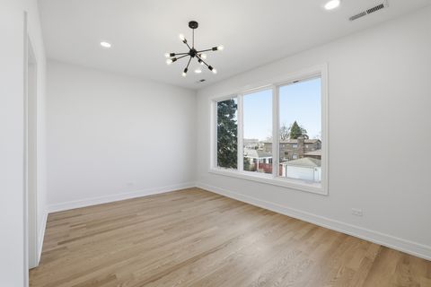 Tiny photo for 4449 N Sayre Avenue N, Harwood Heights, IL 60706 (MLS # 12548595)