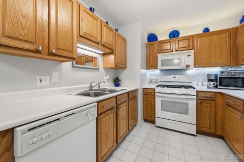 Tiny photo for 163 Hunt Club Drive #0, St. Charles, IL 60174 (MLS # 12614501)