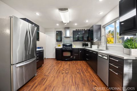 Tiny photo for 3S321 Blackthorn Lane, Warrenville, IL 60555 (MLS # 12469622)