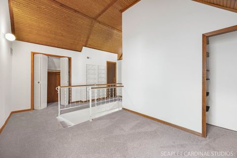 Tiny photo for 3S321 Blackthorn Lane, Warrenville, IL 60555 (MLS # 12469622)