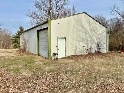 Tiny photo for 1515 Six Points Road, Bloomington, IL 61701 (MLS # 12530065)