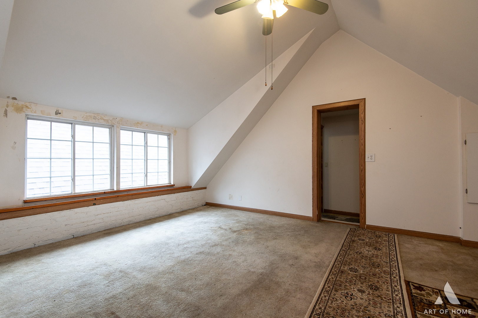 2732 W 23rd Place