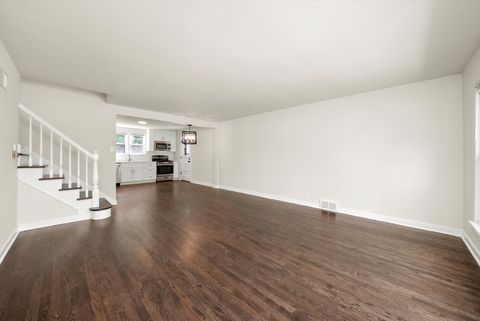 Tiny photo for 141 N Peck Avenue, La Grange, IL 60525 (MLS # 12489215)