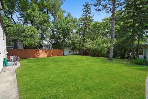 Tiny photo for 141 N Peck Avenue, La Grange, IL 60525 (MLS # 12489215)