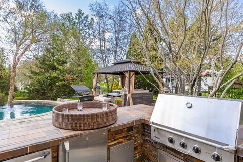 Tiny photo for 39W514 Bealer Circle, Geneva, IL 60134 (MLS # 12654367)