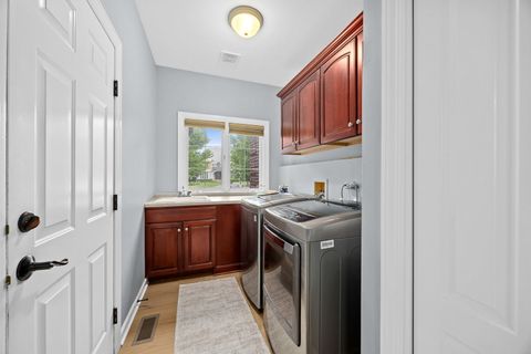 Tiny photo for 39W514 Bealer Circle, Geneva, IL 60134 (MLS # 12654367)