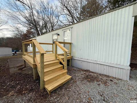 Tiny photo for 57 Timber Hollow Drive, Carbondale, IL 62901 (MLS # EB460804)