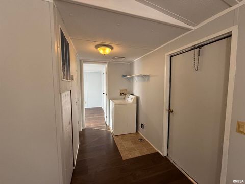 Tiny photo for 57 Timber Hollow Drive, Carbondale, IL 62901 (MLS # EB460804)