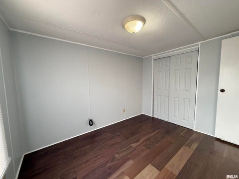 Tiny photo for 57 Timber Hollow Drive, Carbondale, IL 62901 (MLS # EB460804)