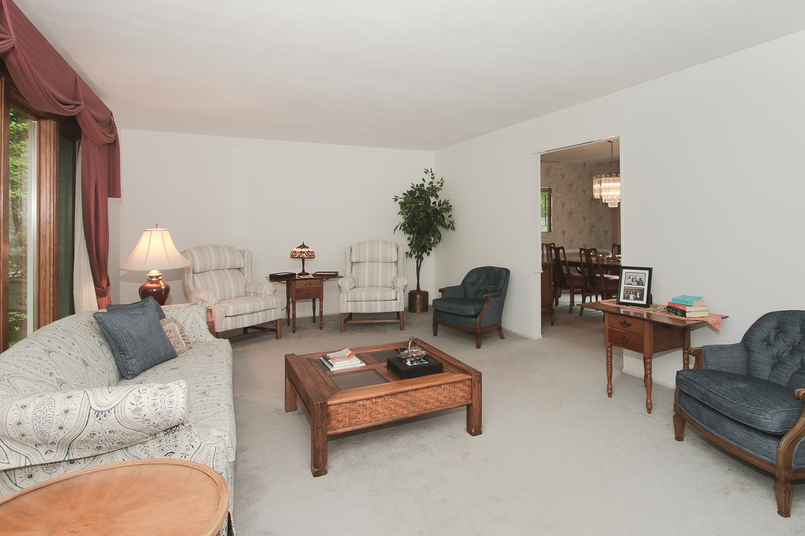 1119 Regency Lane