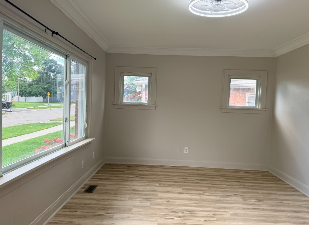 Photo 1 of 22 — 618 E 12th Street, Lockport, IL 60441