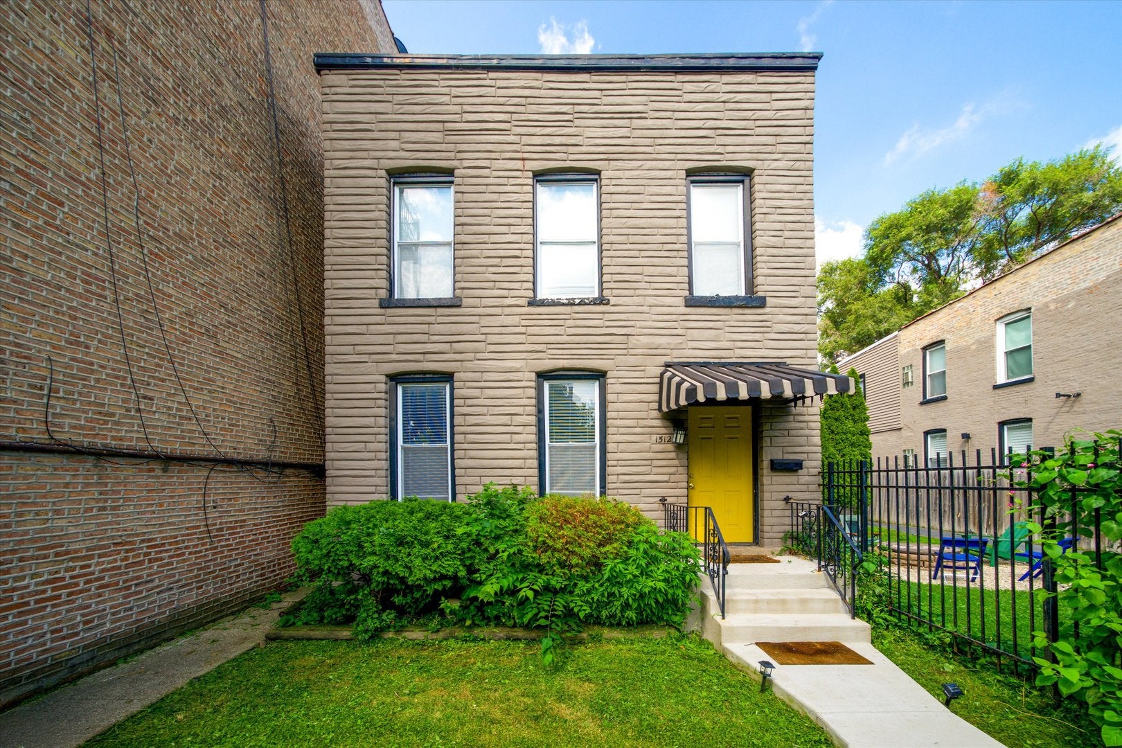 1512 N Maplewood Avenue