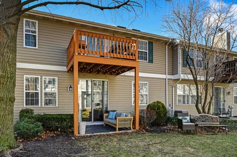 Tiny photo for 262 Waverly Court, Willowbrook, IL 60527 (MLS # 12590007)