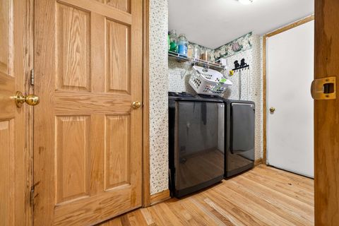 Tiny photo for 1675 Napa Drive, Gurnee, IL 60031 (MLS # 12711036)