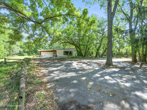 Tiny photo for S639 Prince Crossing Road, West Chicago, IL 60185 (MLS # 12469789)