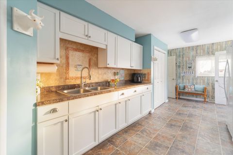 Tiny photo for 202 S Locust Street, Malden, IL 61337 (MLS # 12621799)