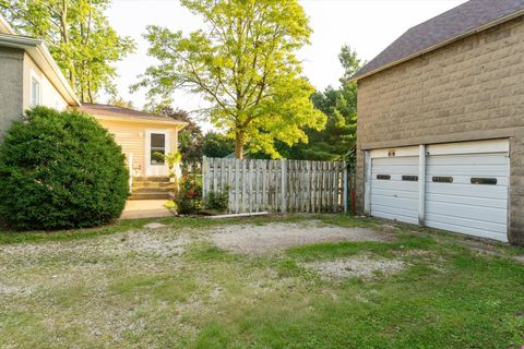 Tiny photo for 202 S Locust Street, Malden, IL 61337 (MLS # 12621799)