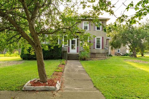 Tiny photo for 202 S Locust Street, Malden, IL 61337 (MLS # 12621799)