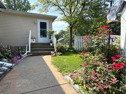 Tiny photo for 202 S Locust Street, Malden, IL 61337 (MLS # 12621799)
