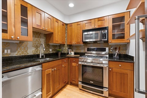 Tiny photo for 2045 N Larrabee Street #7102, Chicago, IL 60614 (MLS # 12776896)