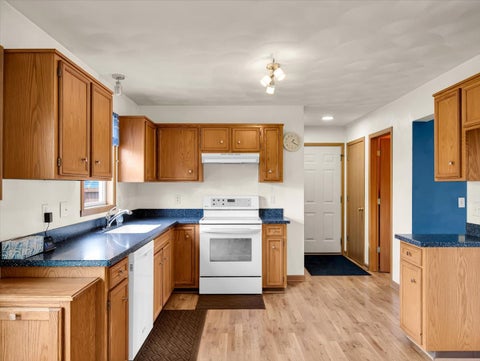 Tiny photo for 5706 Heaton Court, Rockford, IL 61109 (MLS # 12745414)
