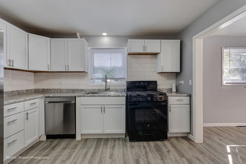 Tiny photo for 14034 S Saginaw Avenue, Burnham, IL 60633 (MLS # 12752668)