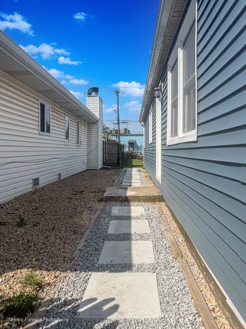 Tiny photo for 14034 S Saginaw Avenue, Burnham, IL 60633 (MLS # 12752668)