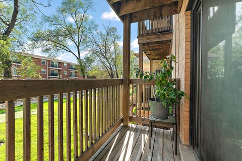 Tiny photo for 9654 NOTTINGHAM Avenue #1C, Chicago Ridge, IL 60415 (MLS # 12635095)