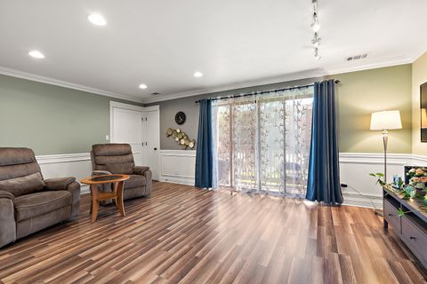 Tiny photo for 9654 NOTTINGHAM Avenue #1C, Chicago Ridge, IL 60415 (MLS # 12635095)