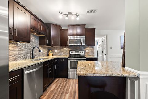 Tiny photo for 9654 NOTTINGHAM Avenue #1C, Chicago Ridge, IL 60415 (MLS # 12635095)