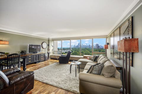 Tiny photo for 2800 N Lake Shore Drive #1310, Chicago, IL 60657 (MLS # 12675813)
