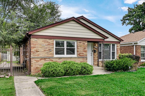Tiny photo for 14905 Edbrooke Avenue, Dolton, IL 60419 (MLS # 12770420)