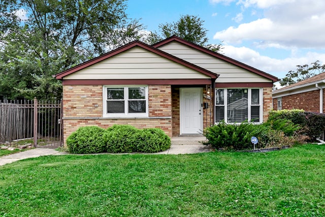 14905 Edbrooke Avenue