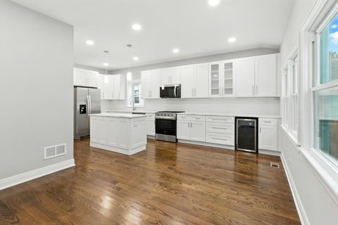 Tiny photo for 6233 N Sayre Avenue, Chicago, IL 60631 (MLS # 12456038)