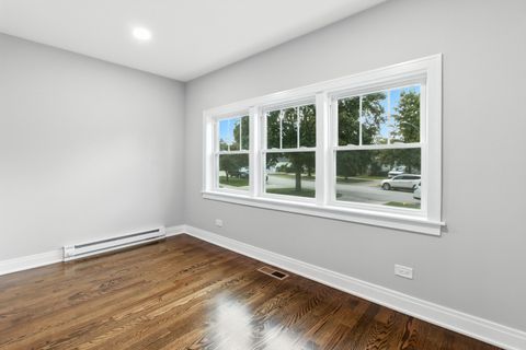 Tiny photo for 6233 N Sayre Avenue, Chicago, IL 60631 (MLS # 12456038)
