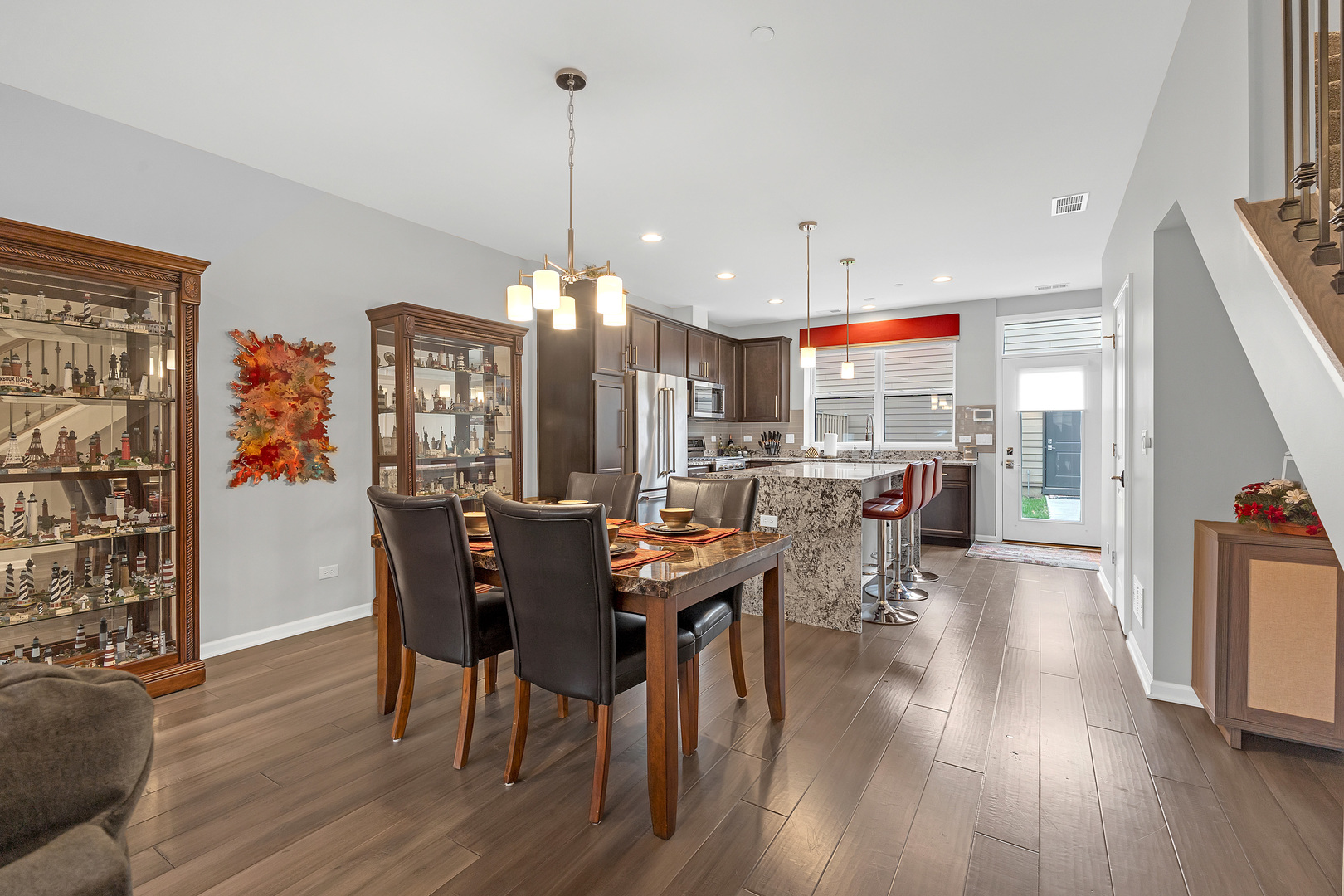 3117 N Karlov Avenue