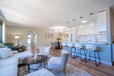 Tiny photo for 6300 N Sheridan Road #802, Chicago, IL 60660 (MLS # 12742938)