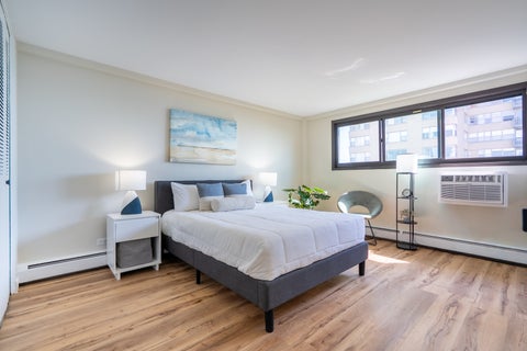 Tiny photo for 6300 N Sheridan Road #802, Chicago, IL 60660 (MLS # 12742938)