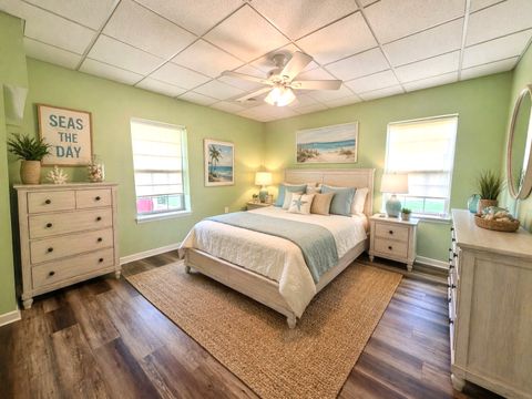 Tiny photo for 2123 North Avenue, Metropolis, IL 62960 (MLS # 12621317)