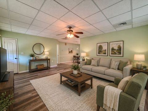 Tiny photo for 2123 North Avenue, Metropolis, IL 62960 (MLS # 12621317)