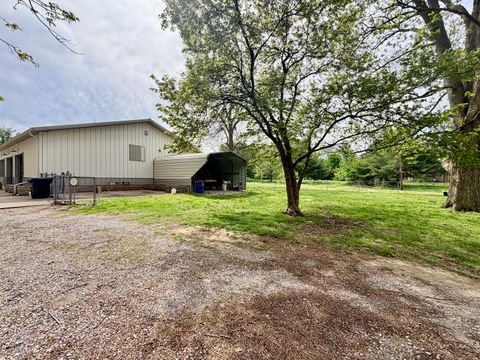 Tiny photo for 2123 North Avenue, Metropolis, IL 62960 (MLS # 12621317)