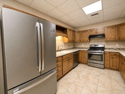 Tiny photo for 2123 North Avenue, Metropolis, IL 62960 (MLS # 12621317)