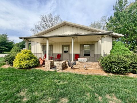 Tiny photo for 2123 North Avenue, Metropolis, IL 62960 (MLS # 12621317)